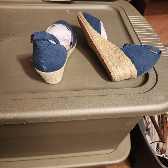 Espadrille shoes - 5 Wide - Picture 4 of 4